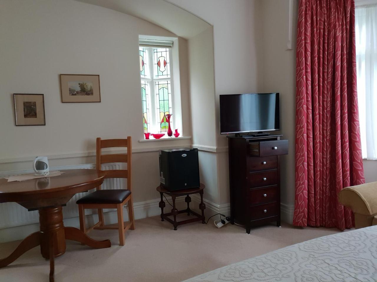 Abbey Lodge Манчестер Экстерьер фото